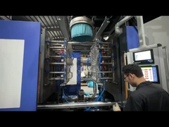 Machine de moulage par soufflage par extrusion de palettes