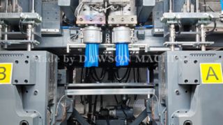 Machine de moulage par extrusion-soufflage à double tête de matrice DSB90 à triple vis et double station