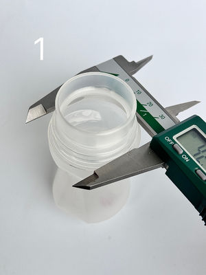 Machine automatique de moulage par soufflage par injection Ibm