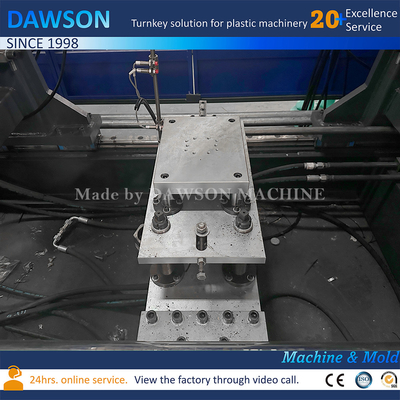 Machine de moulage par soufflage par extrusion de mannequins en plastique pour enfants Modèles masculins et féminins Taille maximale d'application 30L