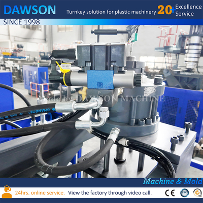 Ligne de production entièrement automatique de l'arrosoir de jardin en plastique avec consommation d'eau de refroidissement de 60