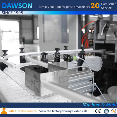 Machine de moulage par soufflage de bouteilles chimiques pour détergent à lessive au savon liquide