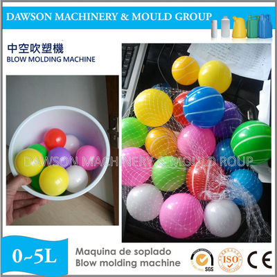 Machine d'extrudeuse pour rendre la machine en plastique de soufflage de corps creux de boules de mer automatique