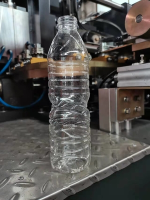 Machine en plastique minérale de soufflage de corps creux de machines d'installation de soufflage de la bouteille d'eau 2L d'ANIMAL FAMILIER transparent